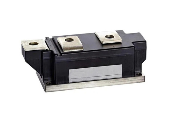 โมดูล IGBT สำหรับยานยนต์ MSCSM70HM038CAG Mosfet Array Transistors Screw Mounts