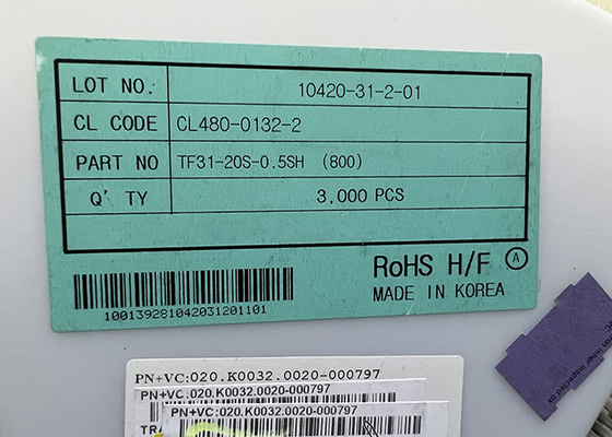 TF31-20S-0.5SH วงจรรวมชิปตัวเชื่อมต่อแบบแบนยืดหยุ่น 20 ตำแหน่ง 50V