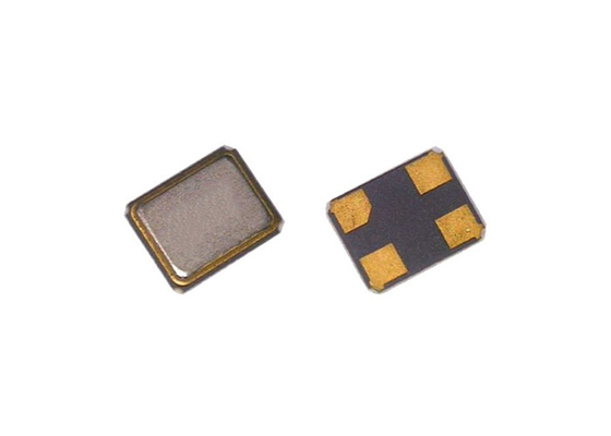 ชิปวงจรบูรณาการ E3SB40E00004EE 40 MHz ± 10ppm คริสตัล 12pF 4-SMD ไม่มี鉛