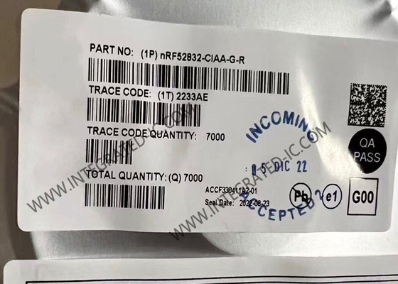 NRF52832-CIAA-G BT IC Versatile BT 5.4 SoC WLCSP50 ระบบ Multiprotocol บนชิป